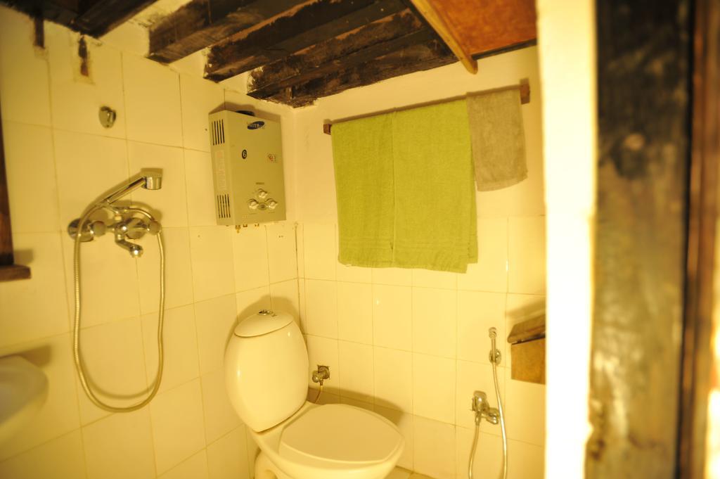 באקטפור Peacock Guest House חדר תמונה
