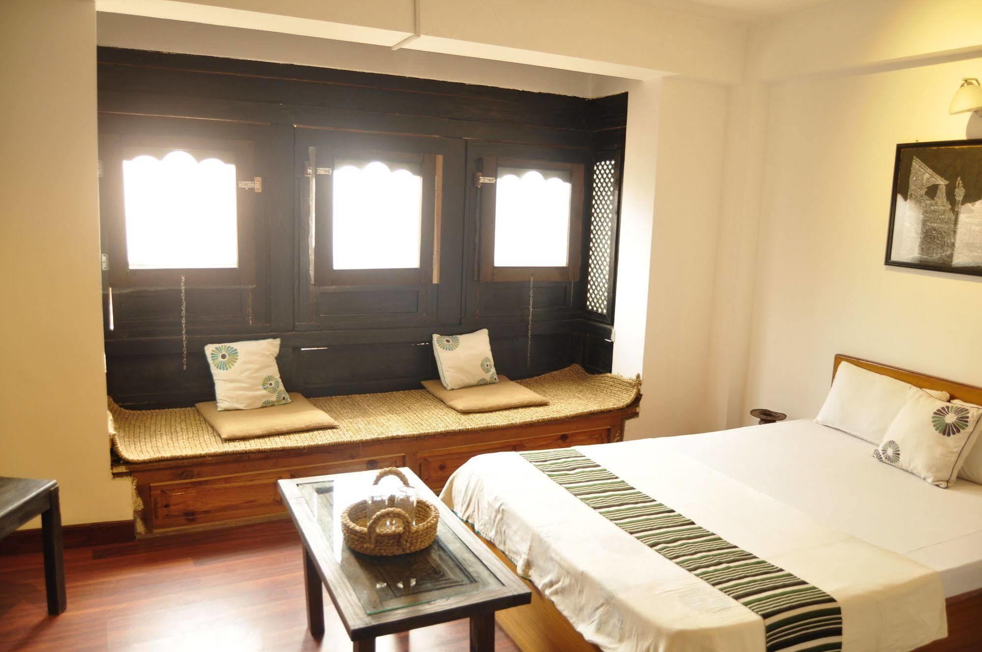 באקטפור Peacock Guest House מראה חיצוני תמונה